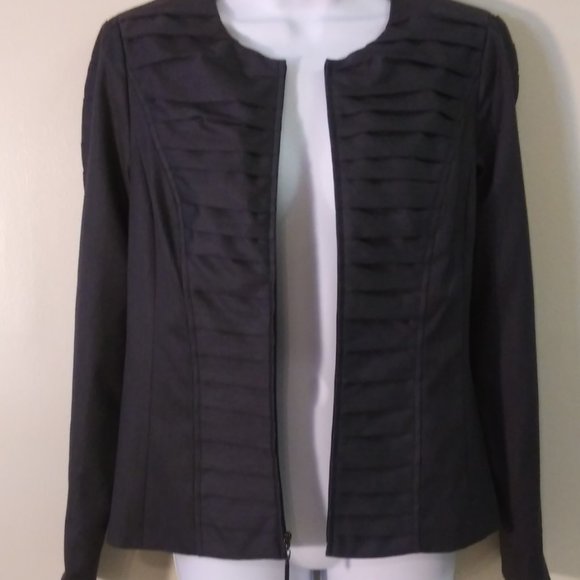 NWT Doncaster dark gray pleated jacket - size 4 - Picture 2 of 8